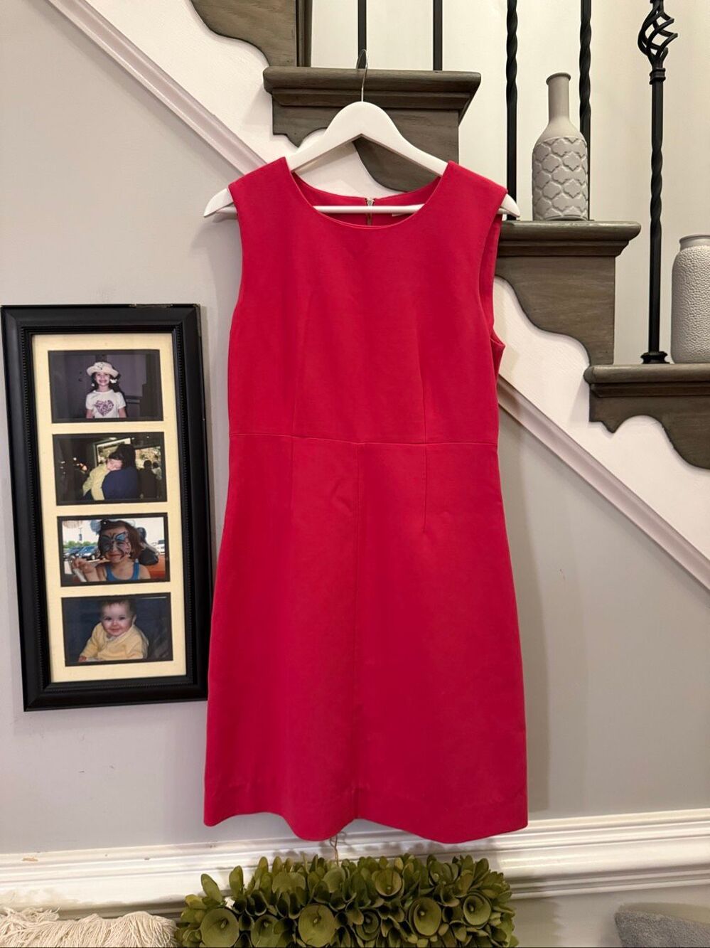 Diane Von Furstenberg Fuchsia Sleeveless Shift Dress sz 8 EUC